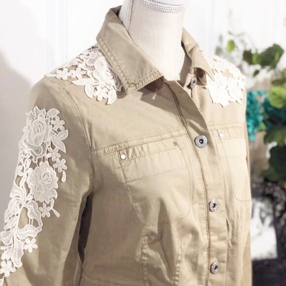 Chico’s Khaki & Lace Utility Jacket - Picture 1 of 11